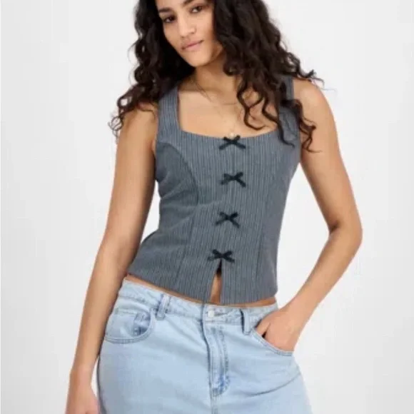 Gray PIN STRIPE BOW-TRIM VEST TOP JUNIORS NWT - Picture 1 of 3